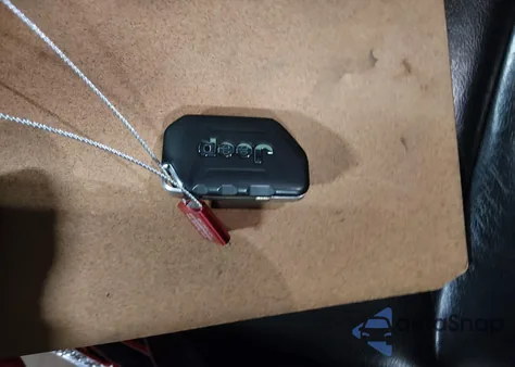 2020 Jeep Gladiator Overland 4X4 z USA, uszkodzony, nr VIN 1C6HJTFG7LL176964